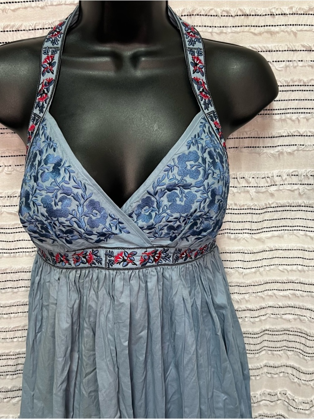 SOLD Moda International 100% Cotton Halter Maxi Dress Blue Embroidered Size S - Picture 6 of 6